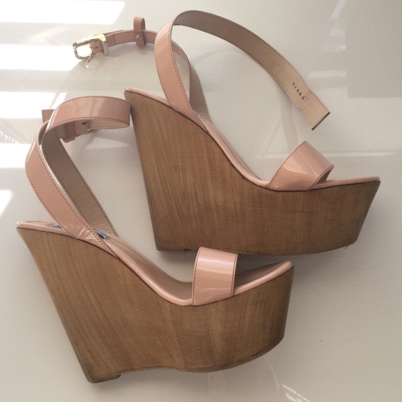 ❌SOLD❌Steve Madden Beachy wedges - Picture 4 of 8